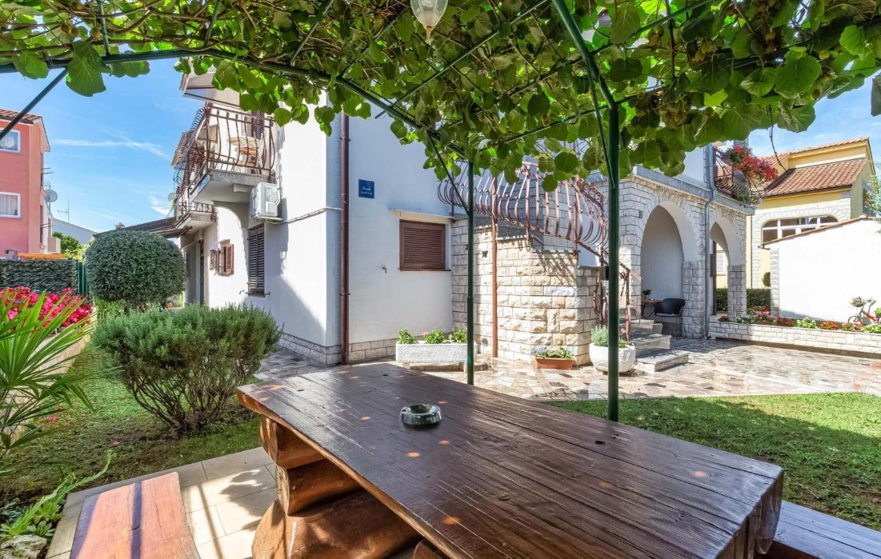 Zlata Appartement Poreč Buitenkant foto