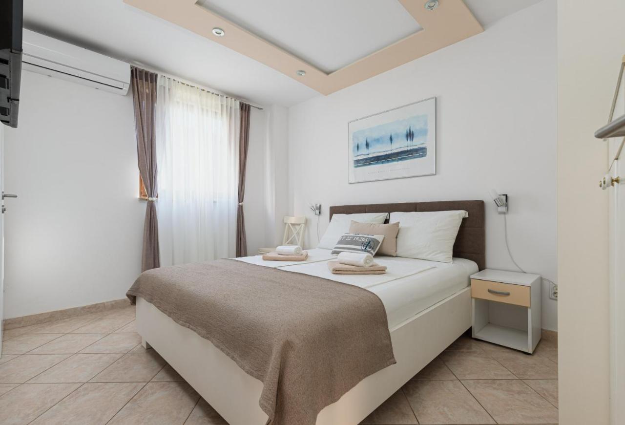 Zlata Appartement Poreč Buitenkant foto